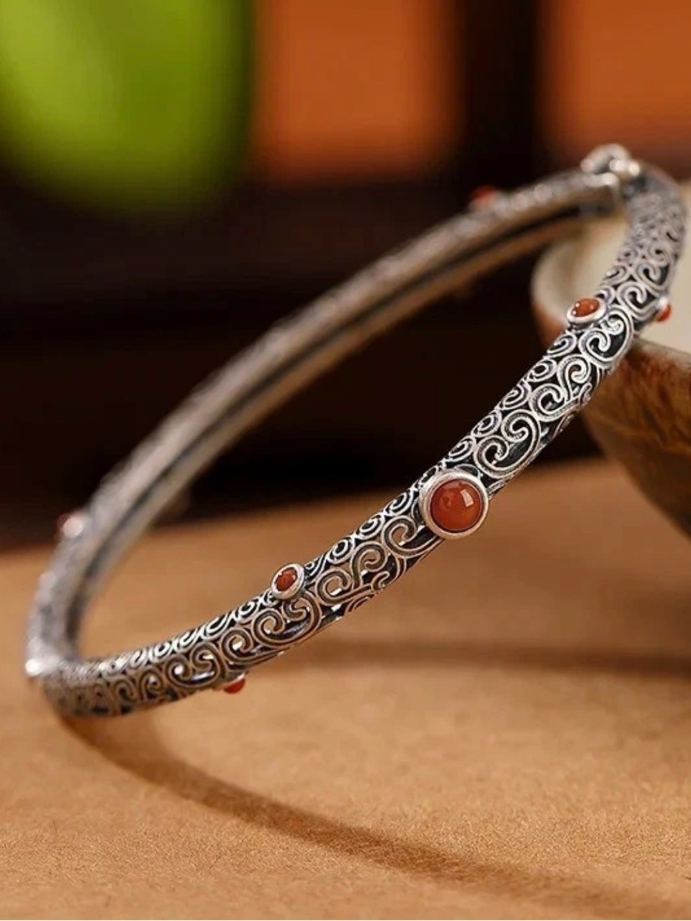Vintage 925 Sterling Silver Bangle Bracelet Red Carnelian Filigree Scrollwork